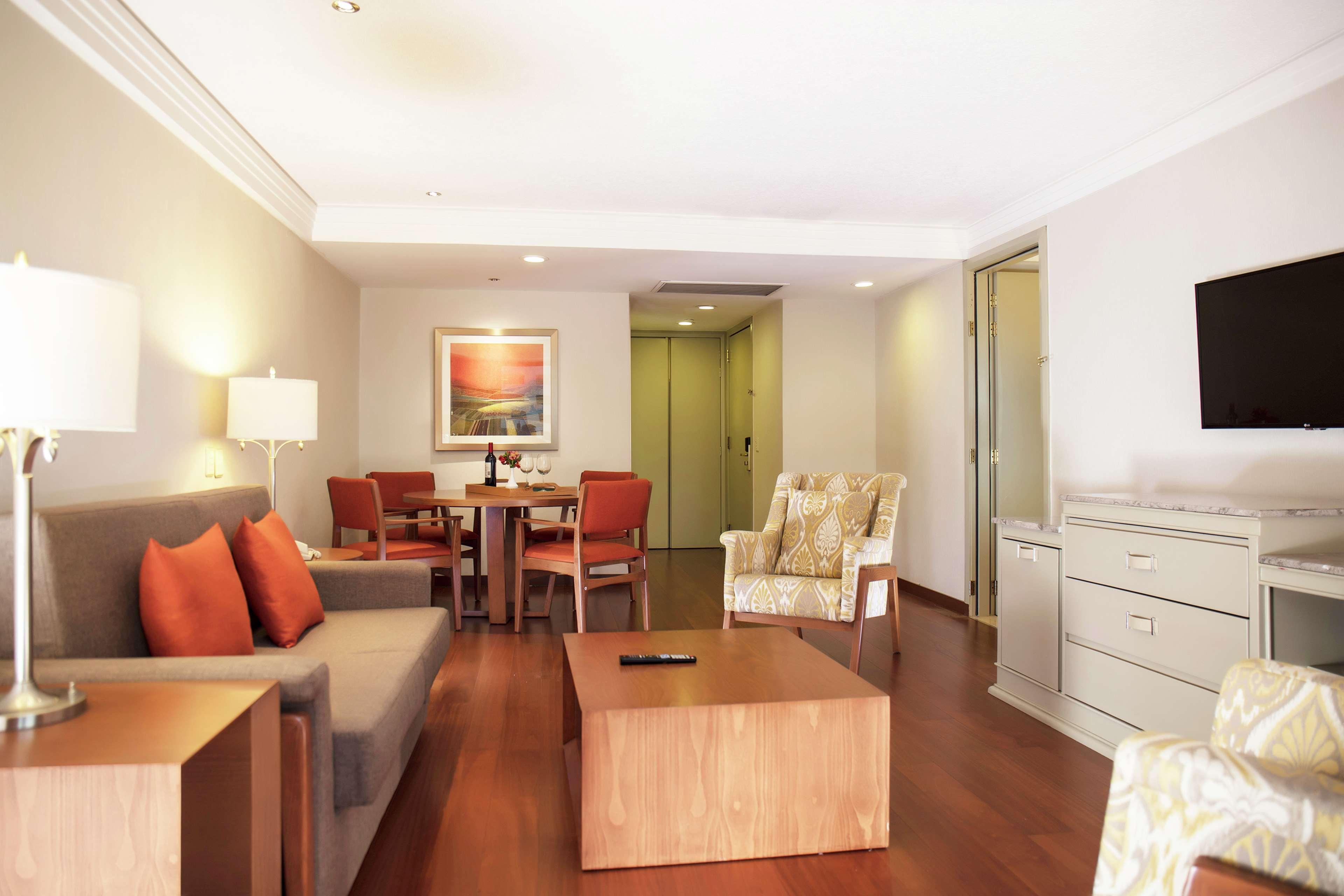 Hotel Barcelo Guadalajara Exteriér fotografie Living room