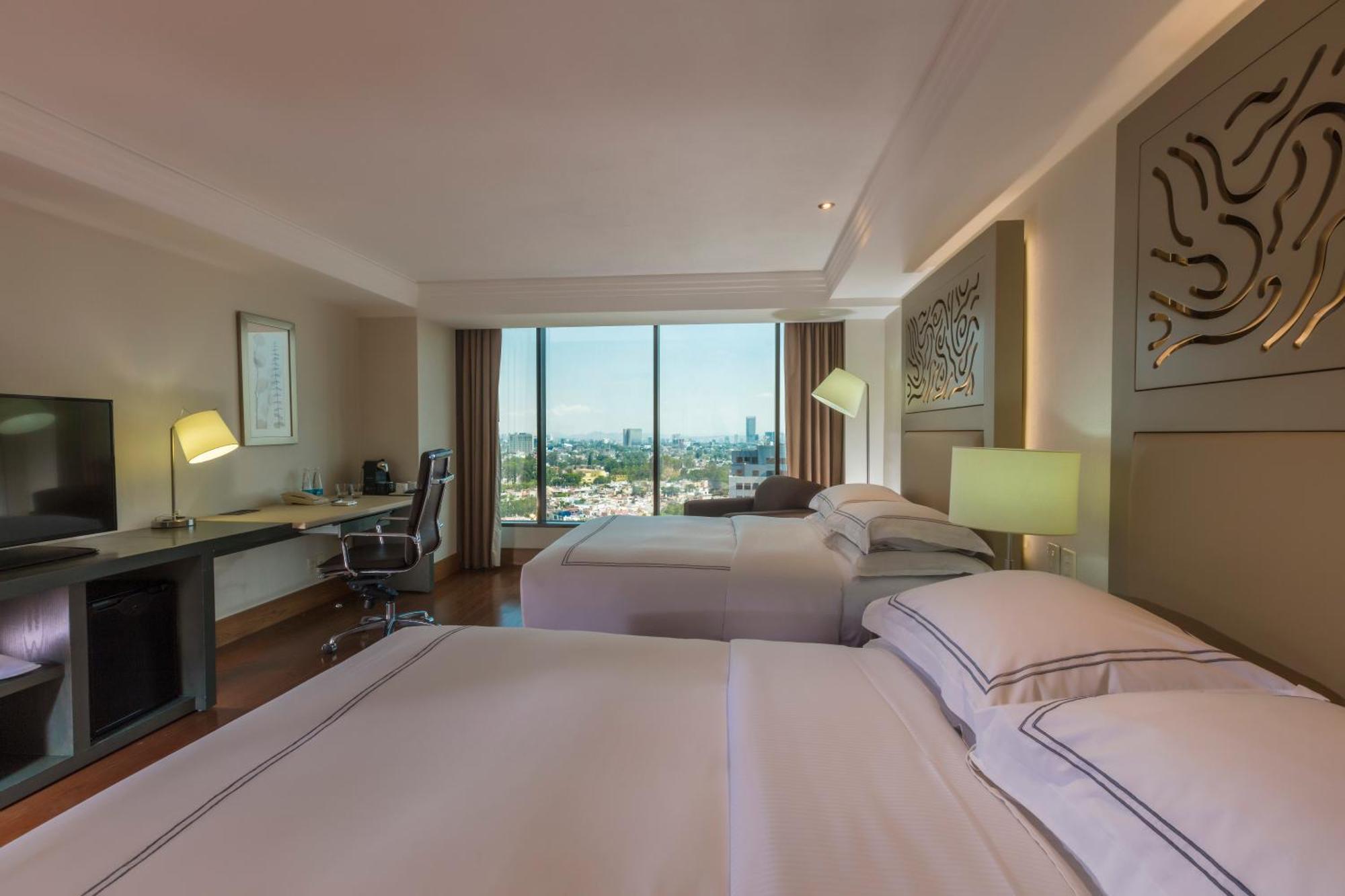 Hotel Barcelo Guadalajara Exteriér fotografie Deluxe Room
